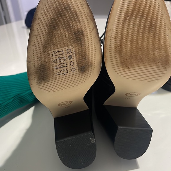 Michael Kors Leather booties - Picture 10 of 10